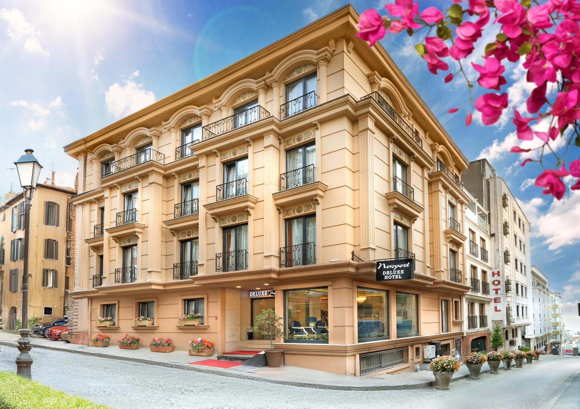 Deluxe Newport - Old 3* Istanbulská provincie